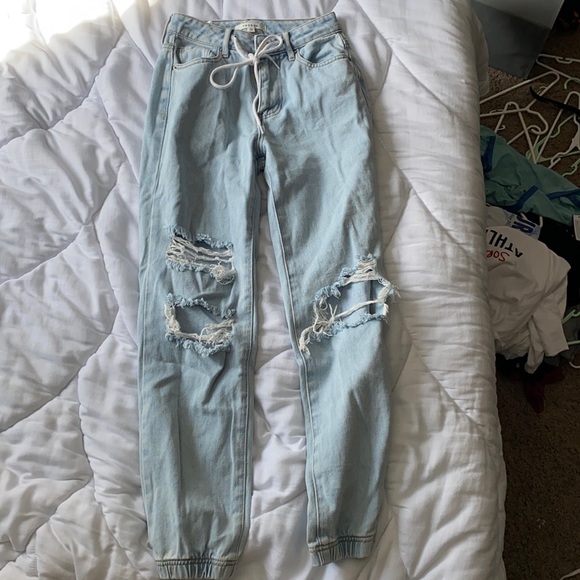 PacSun Denim - Mom jeans with tie and jogger bottoms